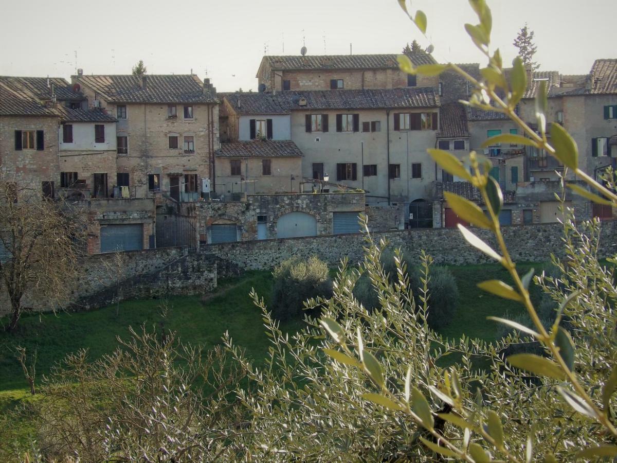 Cheap Apartment In The Old Village Colle Val D'Elsa Exteriér fotografie
