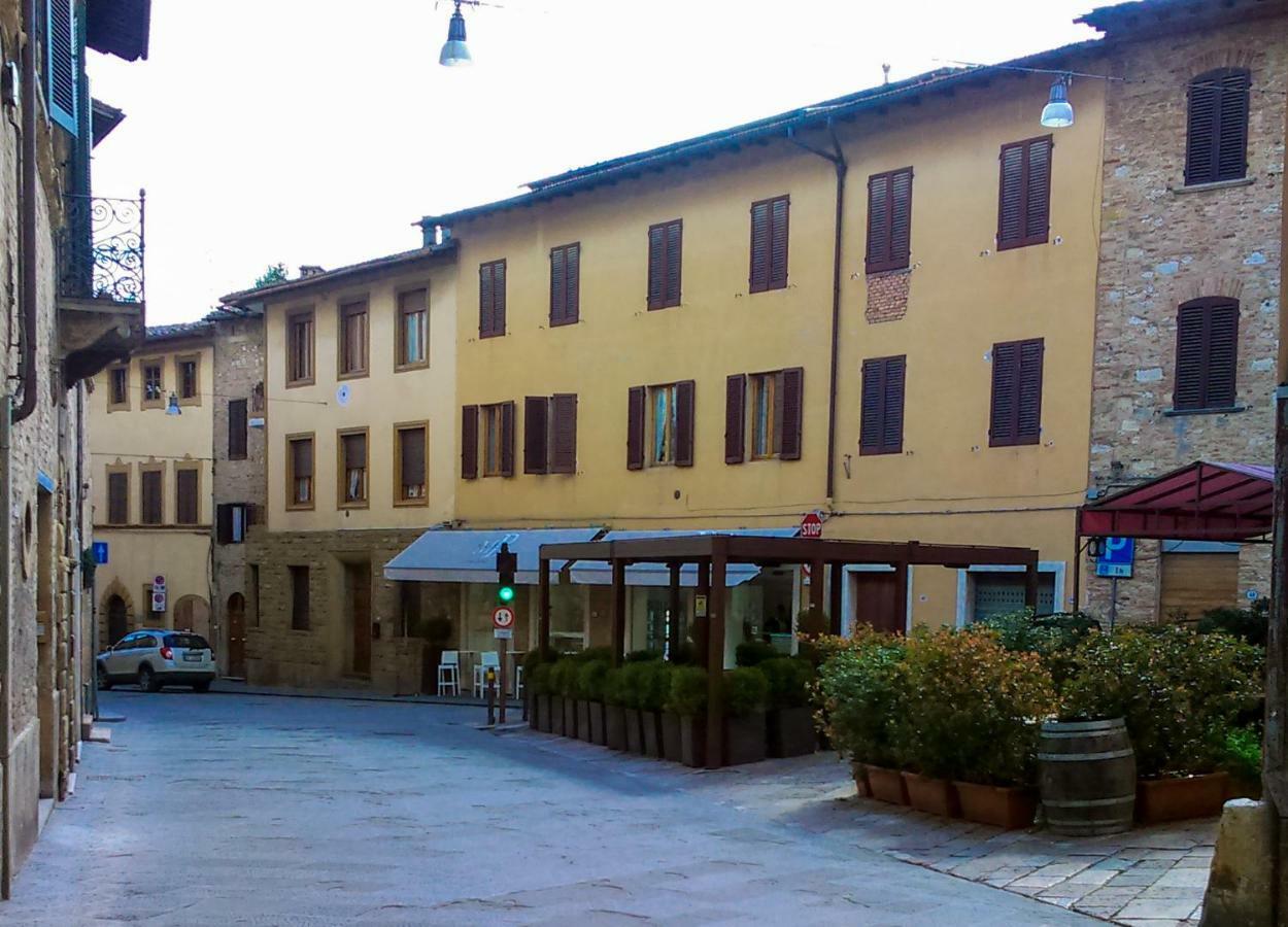 Cheap Apartment In The Old Village Colle Val D'Elsa Exteriér fotografie